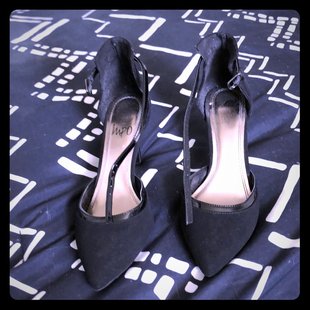 Dress shoes